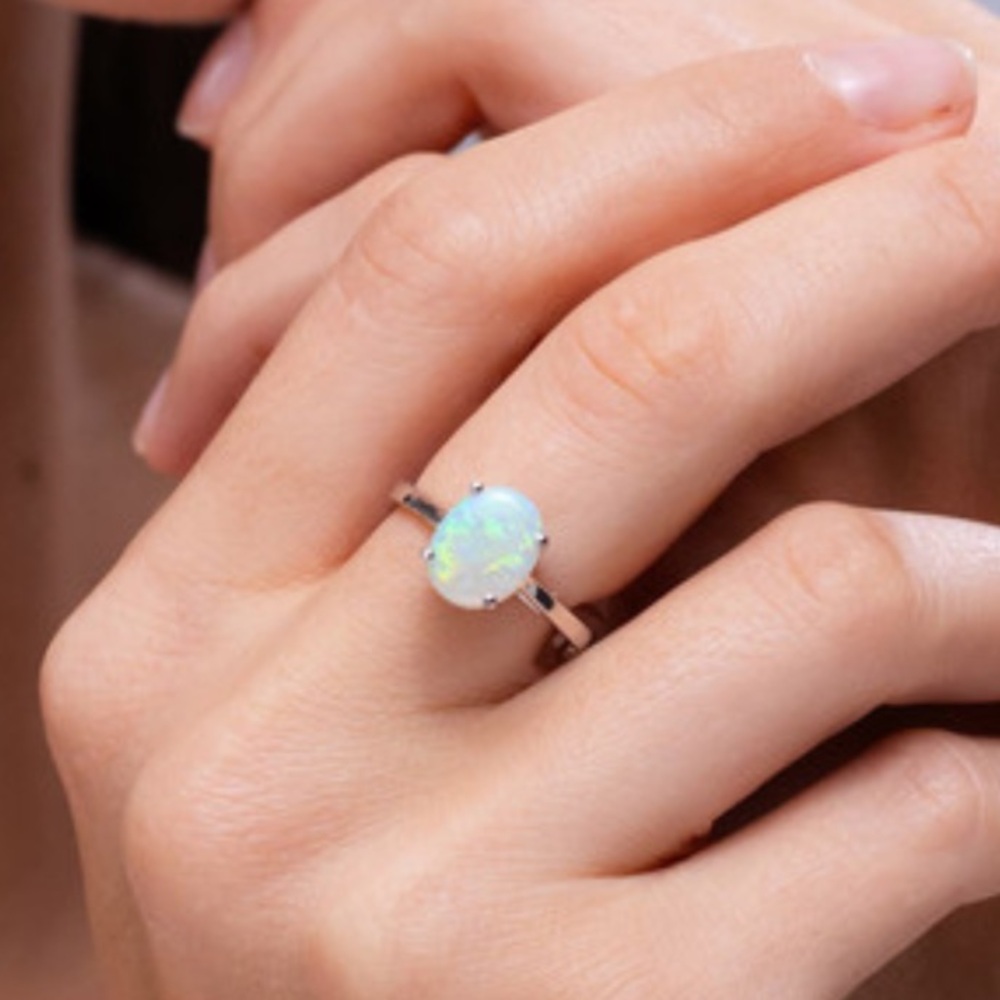 Solid 14k Genuine Natural Australian fire Opal Ring - Picture 7 of 9